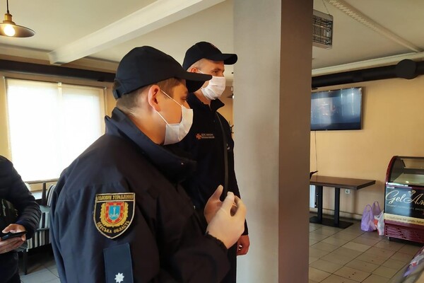 82 протокола за сутки: в одесской полиции рассказали, как прошел карантин выходного дня фото