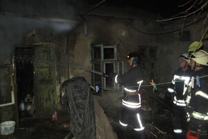 Не смогли спасти: на пожаре в Одессе погибла пенсионерка фото 2