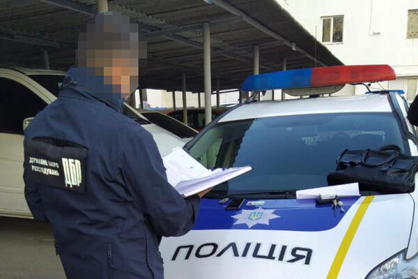 Требовали признать вину: в Одесской области полицейские избивали и пытали автомобилиста фото 3