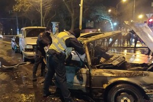 На Молдаванке столкнулись пять автомобилей: два парня сгорели заживо (обновлено) фото 1