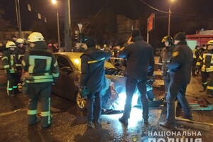 На Молдаванке столкнулись пять автомобилей: два парня сгорели заживо (обновлено) фото 2