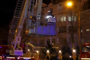 Подробности смертельного пожара в одесском отеле: количество жертв возросло фото