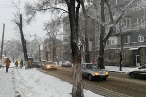 В Одессе начался сильный снегопад: хроника событий (обновляется) фото 2