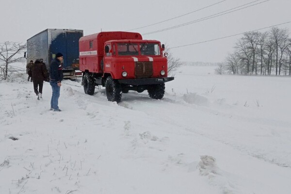 Второй день снегопада в Одессе: хроника событий (обновляется) фото 3