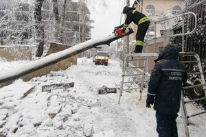 Второй день снегопада в Одессе: хроника событий (обновляется) фото 2