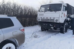 805 застрявших автомобилей: какая ситуация на одесских трассах фото