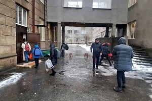Почти как в Венеции: дождь и тающий снег затопили улицы Одессы фото 5