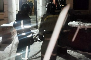 Грелась у электрообогревателя: на пожаре в центре Одессы погибла женщина фото 2