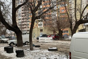 Меняй маршрут: в центре Одессы из-за коммунальной аварии перекрыли улицу фото 4