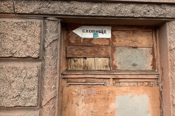 Рисунки и старинные дома: интересная прогулка по Ольгиевскому спуску  фото 103