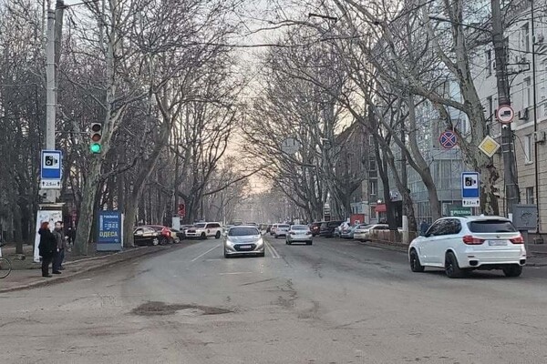Берегись камер: на улицах Одессы установили новые дорожные знаки фото 1