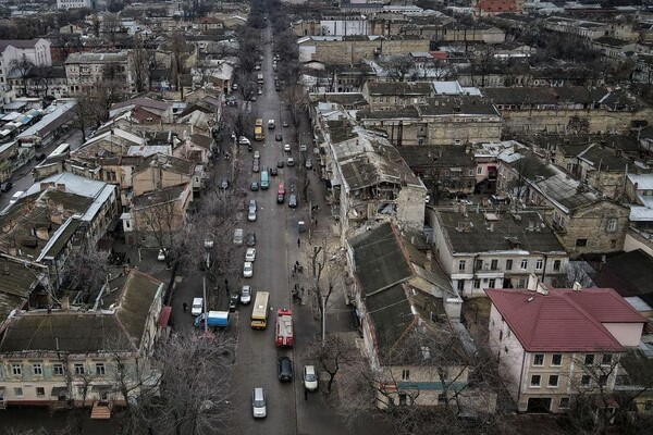 Обвал старинного дома в Одессе: куда расселят жильцов фото 1