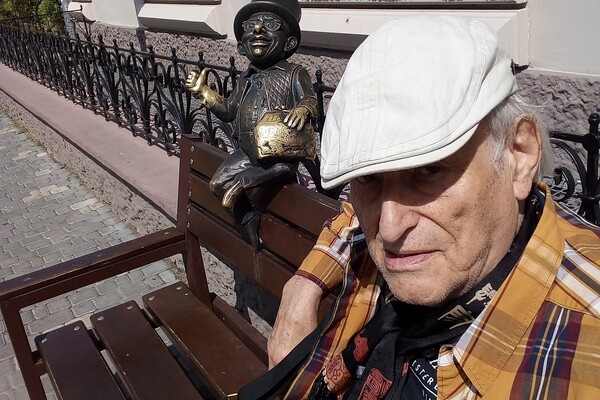 Еще одна потеря: умер известный в Одессе поэт и прозаик фото 3