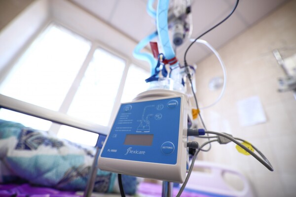 150 дополнительных коек: больница на Фонтане начнет принимать заболевших Covid-19  фото 3