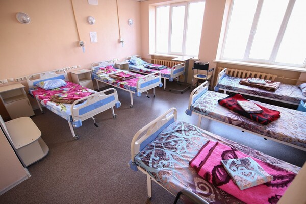 150 дополнительных коек: больница на Фонтане начнет принимать заболевших Covid-19  фото 19