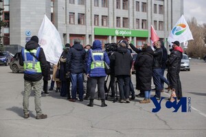 Против карантина: одесские предприниматели устроили митинг фото 7