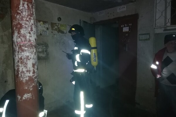 Жаркая ночь: в Одессе тушили четыре пожара фото