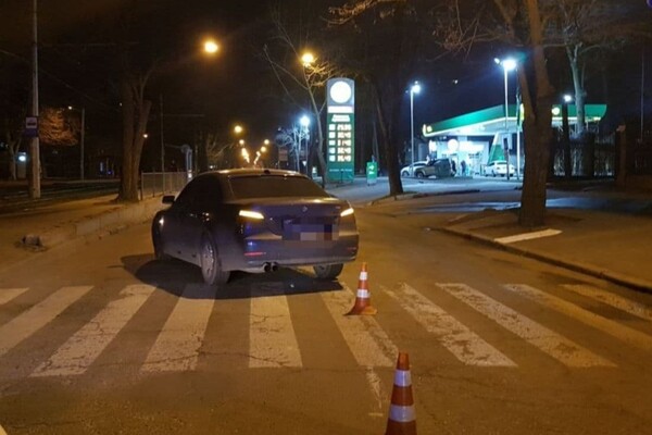 Пьяный водитель и &quot;незаметные&quot; пешеходы: в Одессе произошло три ДТП фото 1