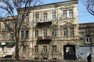 Почти за миллион долларов: в&nbsp;центре Одессы продают старинный дом фото 2