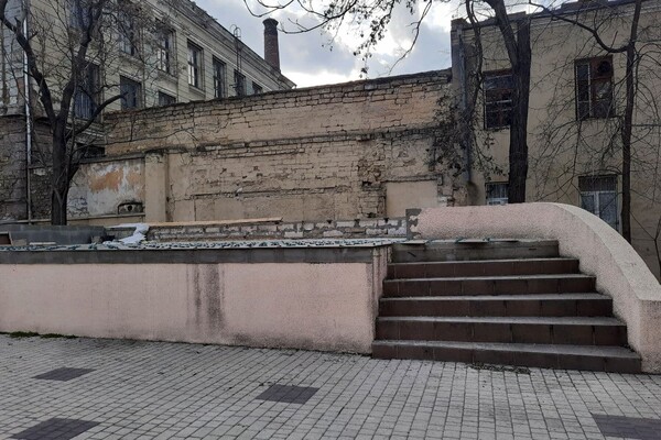 Вопреки всем запретам: в Летнем театре Горсада Одессы началась стройка фото 7