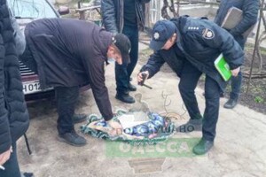 Венок с гранатой: под Одессой преступник случайно подорвал сам себя фото 2