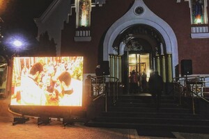 Освящение куличей и прибытие Благодатного огня: как одесситы отмечают Пасху фото