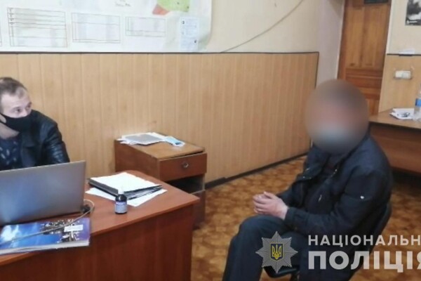 Больше суток в квартире с трупом: в Одессе квартирант зарезал хозяина жилья фото 2