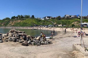 Пляж в Крыжановке: плюсы, минусы и как проходит подготовка к туристическому сезону  фото 56