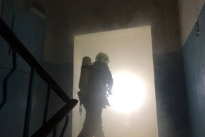 Жаркая ночь с пострадавшими: в Одессе произошло три пожара фото