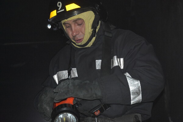 В Одессе горел частный дом и заброшенный санаторий: подробности пожаров  фото 1