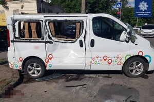 В Одессе произошло два ДТП с мотоциклистом и микроавтобусом: есть пострадавшие (обновлено) фото 1