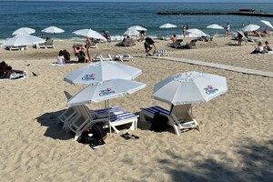 Получи ответ: какие одесские пляжи готовы к туристическому сезону и где бесплатно дают зонтики с шезлонгами фото 3