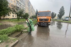 Масштабный потоп: в Одессе не ходит часть общественного транспорта фото 4