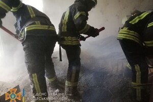 В жилой квартире на Молдаванке рухнул потолок: есть погибшие фото 3