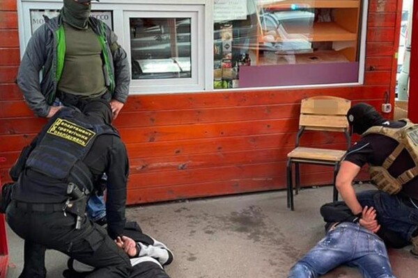 На 10 миллионов: одесские правоохранители задержали огромную партию кокаина фото 1