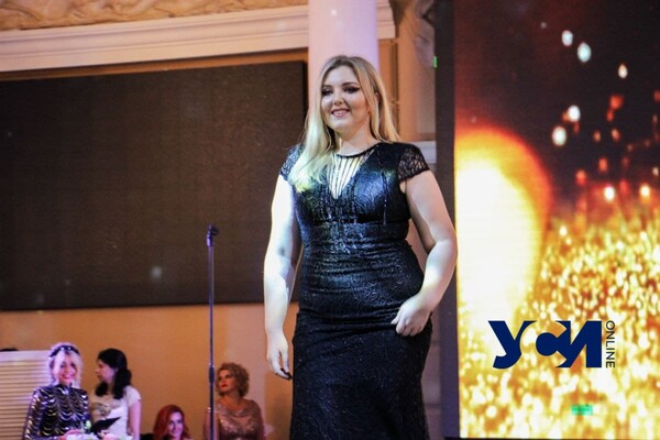 Любуемся роскошными формами: в Одессе выбрали Miss &amp; Mrs Plus Size 2021 фото 11
