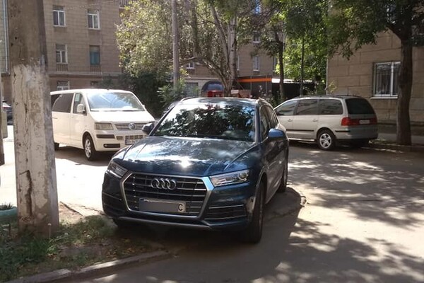Ни стыда, ни совести: свежая фотоподборка наглых водителей в Одессе фото 8