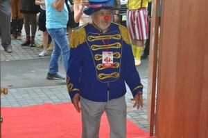 Комедиада-2021: в Одессе стартовал фестиваль клоунов фото 8