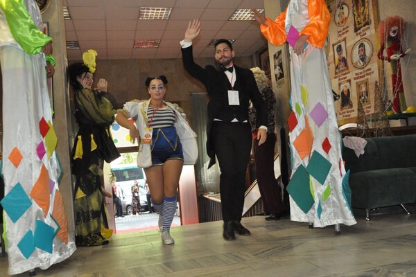 Комедиада-2021: в Одессе стартовал фестиваль клоунов фото 28