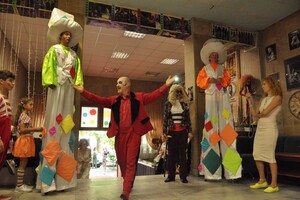 Комедиада-2021: в Одессе стартовал фестиваль клоунов фото 31