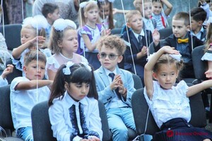 День знаний в Одессе: школьные линейки отменили, но не все  фото 8