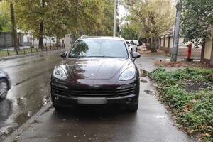 Короли дороги: свежая фотоподборка наглых водителей в Одессе фото 7