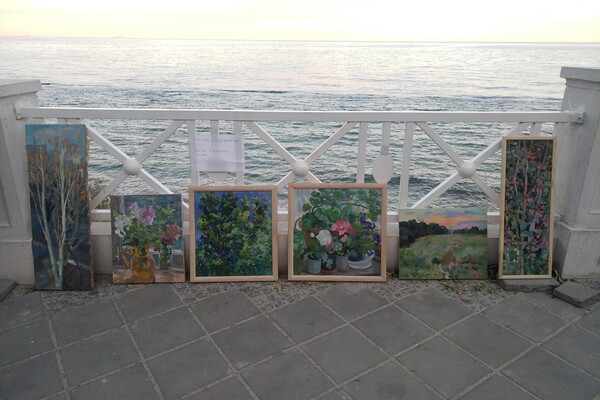 Море, искусство: вдоль Трассы здоровья показали картины художников со всей страны фото 4