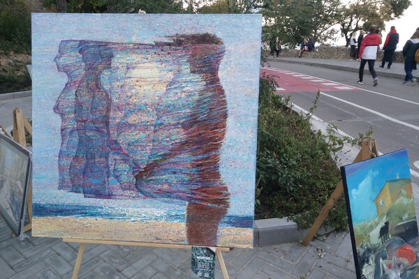 Море, искусство: вдоль Трассы здоровья показали картины художников со всей страны фото 19