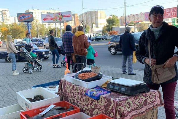 15 штрафов и 32 предписания: в Одессе разогнали еще несколько стихийных рынков фото 3