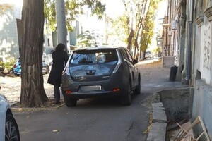 Не перестают удивлять: свежая фотоподборка наглых водителей в Одессе фото 8