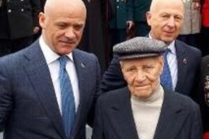 Не дожил месяц до 99-летия: в Одессе умер герой-освободитель города фото