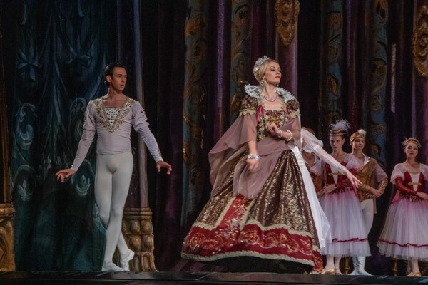 В Одесском оперном показали первый спектакль после перерыва: как посетить фото 9