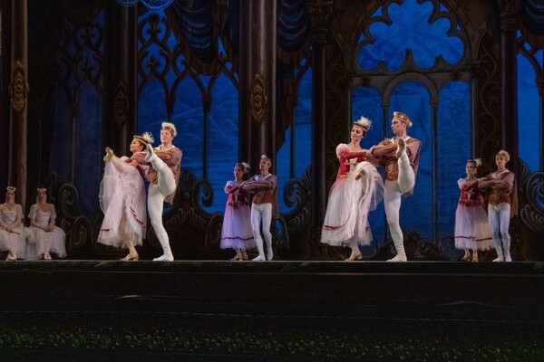 В Одесском оперном показали первый спектакль после перерыва: как посетить фото 11