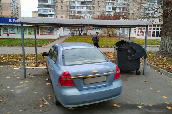 Не перестают удивлять: свежая фотоподборка наглых водителей в Одессе фото